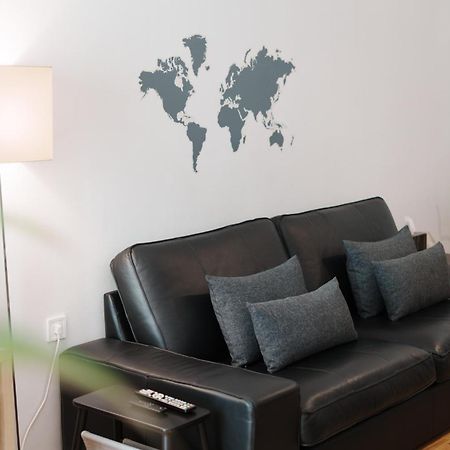 Spacious 82 M2 Two Bedroom Classy Apartment Near City Center 테살로니키 외부 사진