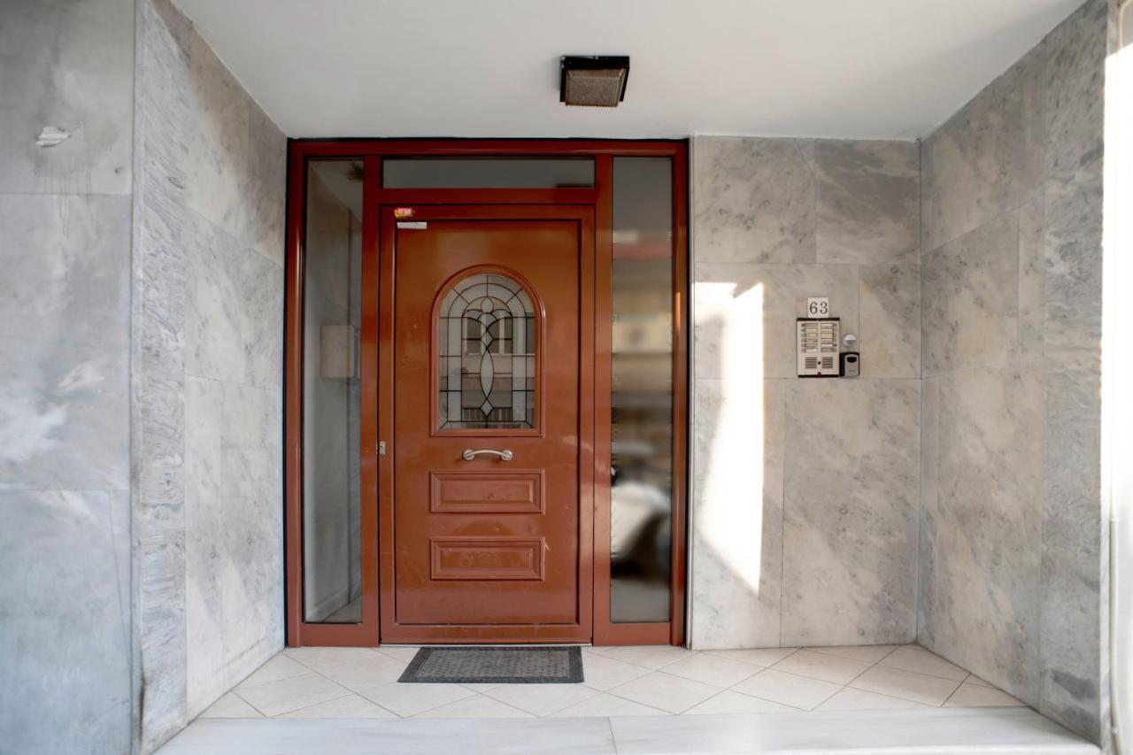 Spacious 82 M2 Two Bedroom Classy Apartment Near City Center 테살로니키 외부 사진